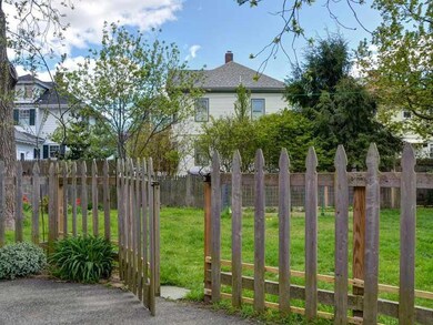 19 Caldwell St, Portland, ME 04103 - photo 3