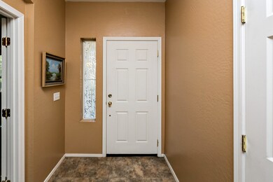 Tiled Foyer Entry