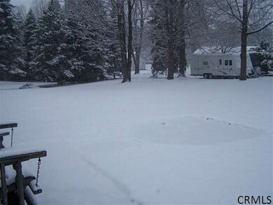 19 Glen Dr, Troy, NY 12180 - photo 2