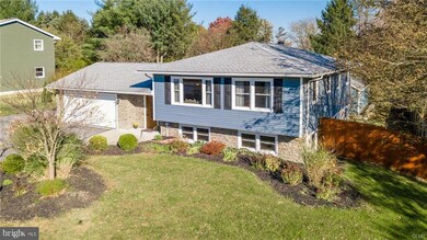 1216 Shadow Oaks Ln, Slatington, PA 18080 - photo 6