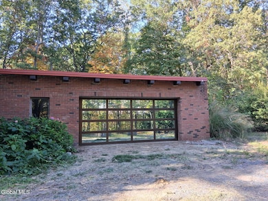 178 Clamsteam Rd, Halfmoon, NY 12065 - photo 4