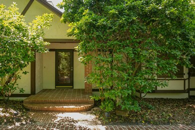 Front_Door