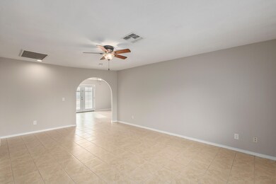 4201 N 79th Ln, Phoenix, AZ 85033 - photo 4