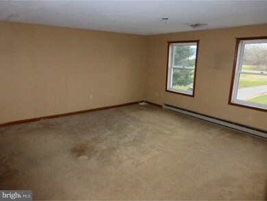 252 Freed Rd, Harleysville, PA 19438 - photo 2