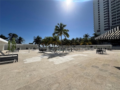 Executive Condominiums unit 5G, Miami Beach, FL 33140 - photo 3