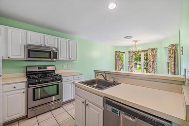 9 Edward Dr unit 9, North Grafton, MA 01536 - photo 6