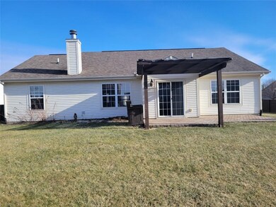 2540 Bluewood Way, Plainfield, IN 46168 - photo 2