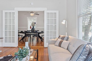 909 Hudgins St, Smithville, TX 78957 - photo 4