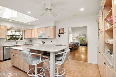 6 Old Orchard Rd, Riverside, CT 06878 - photo 5