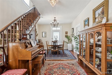 Foyer & dining room