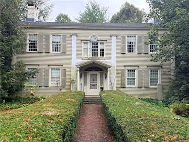 7 Reynolds Ave, Cortland, NY 13045 - photo 2