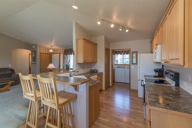 1107 N Fox Ridge Rd, Medical Lake, WA 99022 - photo 4