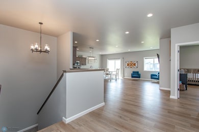 7401 27th St S, Fargo, ND 58104 - photo 5