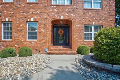 13 Timberwood Dr, Maryville, IL 62062 - photo 3