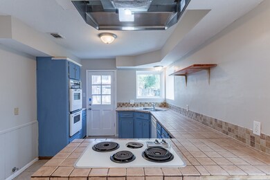 11610 Brookfalls Dr, Houston, TX 77070 - photo 4