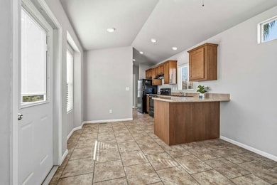 3431 N Flowing Wells Rd unit 46, Tucson, AZ 85705 - photo 3