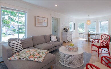 122 Ruggles Ave, Newport, RI 02840 - photo 4