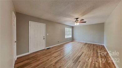 5719 Lewis Rd, Gastonia, NC 28052 - photo 3