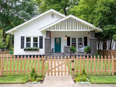 113 E 4th St, Claremore, OK 74017 - photo 3