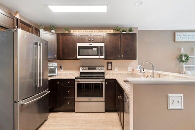 37 Bennett St, Nashua, NH 03064 - photo 7