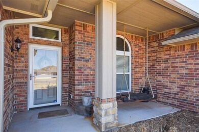 924 Eagle Cliff Dr, Norman, OK 73072 - photo 2