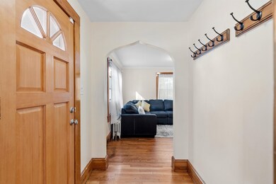 24 Doris St, Manchester, NH 03103 - photo 5