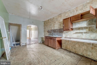 1308 S 4th St, Camden, NJ 08104 - photo 7