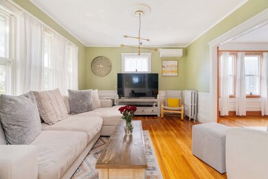 289 Belgrade Ave unit 2, Roslindale, MA 02131 - photo 4