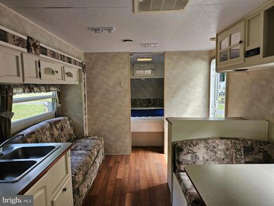 122,125 Cold Foote Cooh Ln unit GLEN 2, Earleville, MD 21919 - photo 3