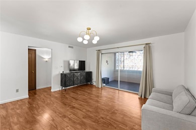 1900 50th St unit 9, Des Moines, IA 50310 - photo 4