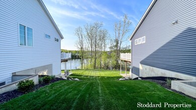 859 Water Ridge Dr-side view