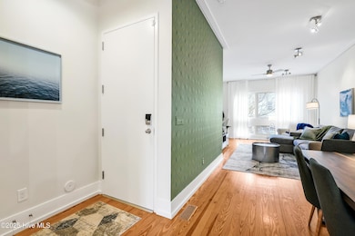 409 Brunswick Street, 1