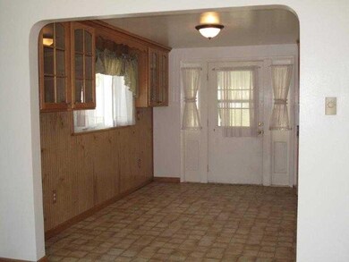 Dining Room. Dining Area