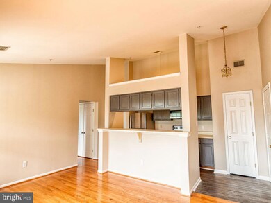 13103 Briarcliff Terrace unit 10-1009, Germantown, MD 20874 - photo 6