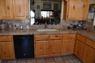 beautiful kitchen cabinets.JPG