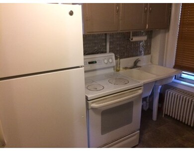 1058 Washington St unit F, Holliston, MA 01746 - photo 6