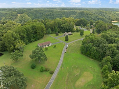 11 Cole Rd, Jamestown, KY 42629 - photo 3