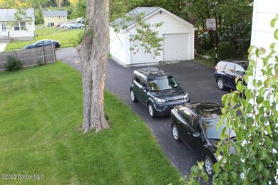 48 Wolfert Ave, Albany, NY 12204 - photo 4