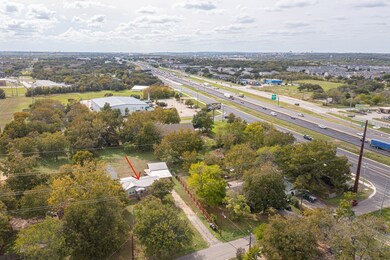 1004 Hackberry St, San Marcos, TX 78666 - photo 3