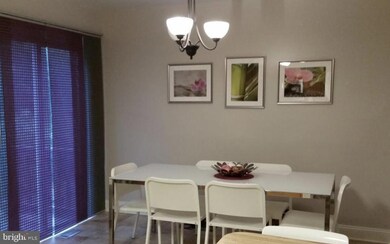 13124 Silver Maple Ct, Bowie, MD 20715 - photo 3