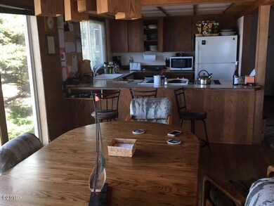 Dining Room & Kitchen