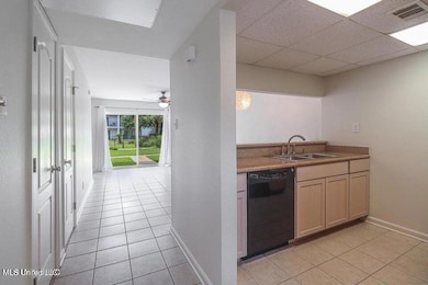 3230 Cumberland 39 8