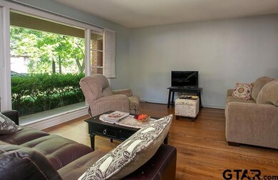 1212 & 1214 1212 & 1214 Augusta, Tyler, TX 75701 - photo 2