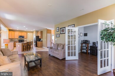 15202 Lincolnshire Place, Upper Marlboro, MD 20774 - photo 2