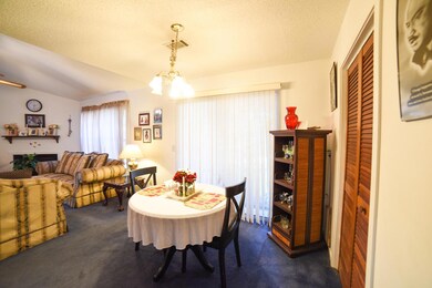 5-dining area