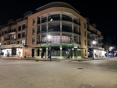 215 Pleasant2