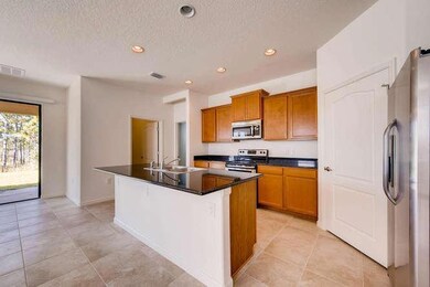 Clifton B-small-004-3-Kitchen-666x445-72