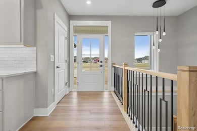 7195 Geraldine Cir unit 5, Swartz Creek, MI 48473 - photo 5