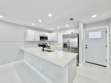 11240 SW 33rd Circle Place, Miami, FL 33165 - photo 3