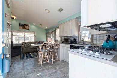 Kitchen_1